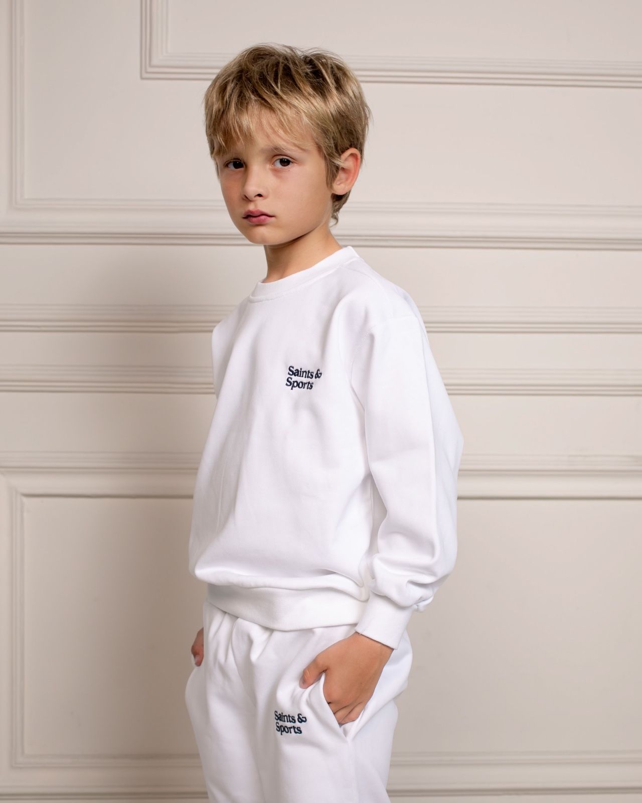 SaintsWeight™ 450 Junior Classic Sweatshirt Porcelain White (Model 2) - Saints & Sports