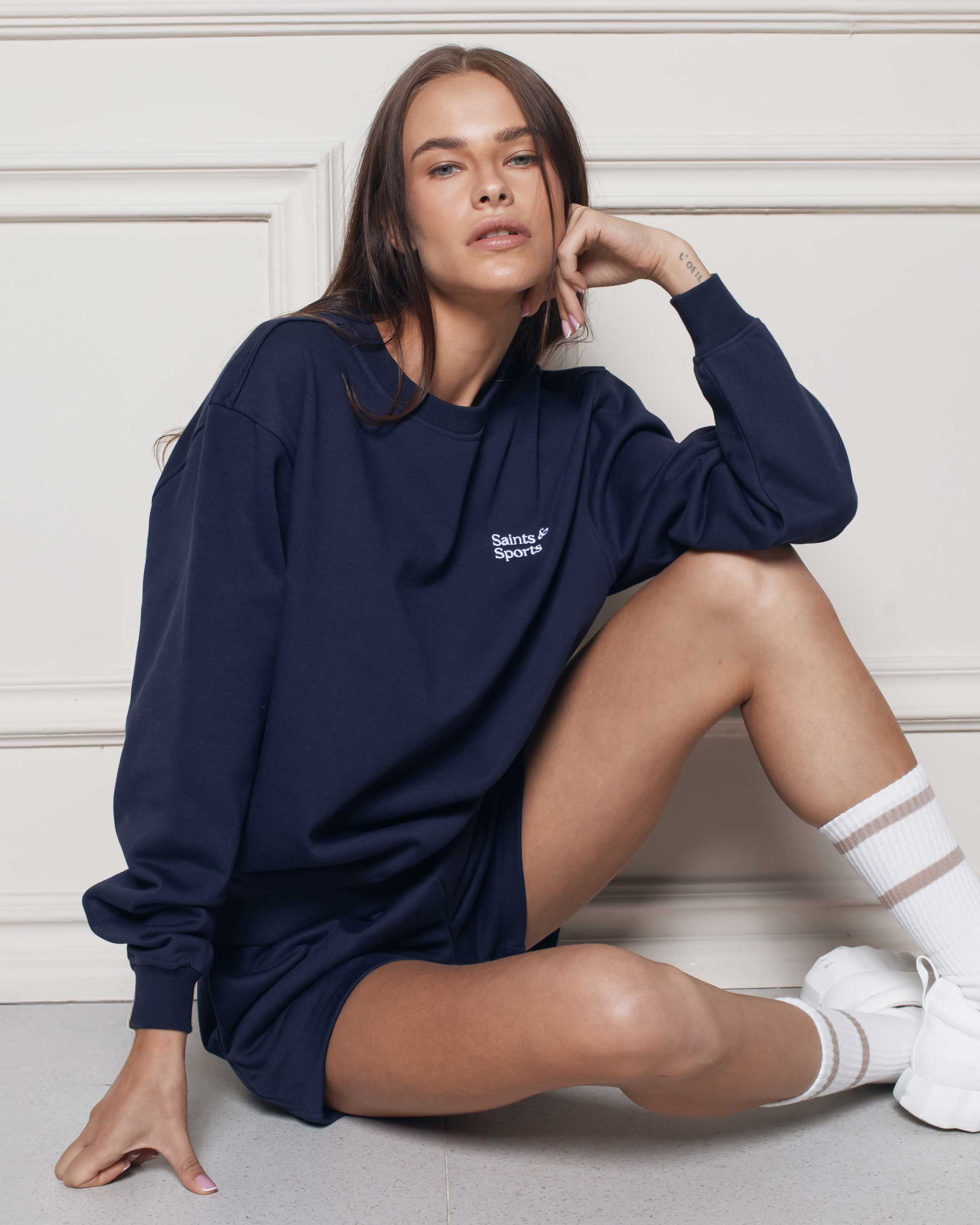 SaintsWeight™ 450 Classic Sweatshirt Navy Blue (Model) - Saints & Sports